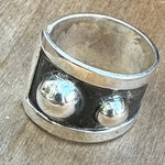Double Sphere Ring
