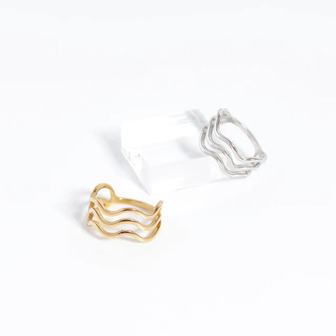 Triple Wave Geometric Ring
