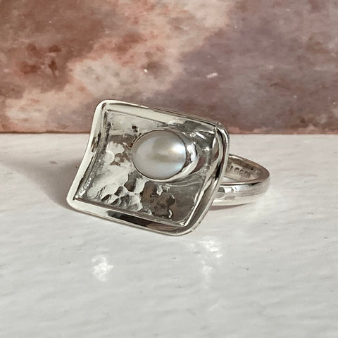 Pearl Square Adjustable Ring